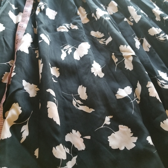 Joie | Jamila Floral Print Dress - Picture 11 of 11